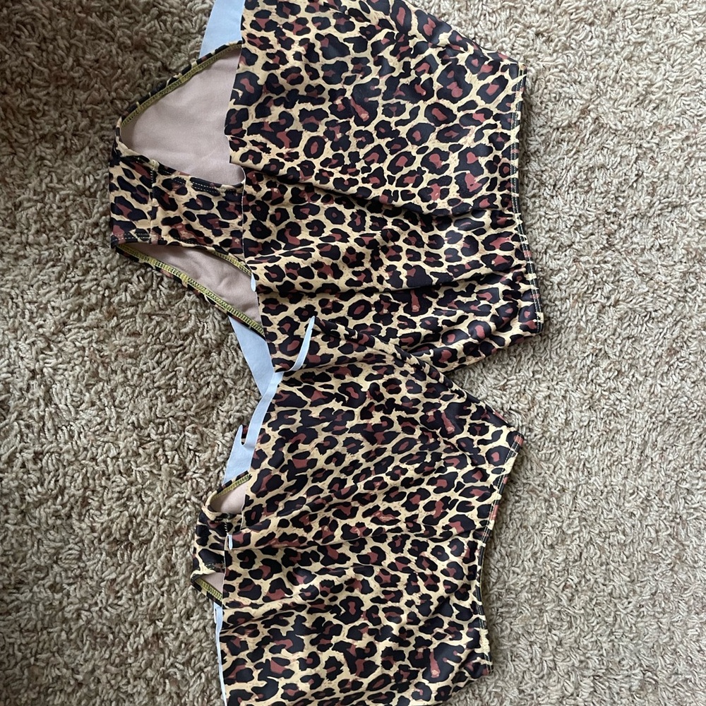 Kids classic cheetah skirt bottoms 4/5 only